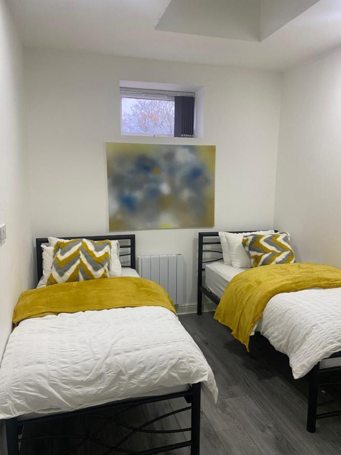 The Wells Apartment 2 Birmingham Bagian luar foto
